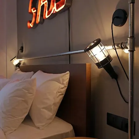Kostas' Downtown Industrial Loft Θεσσαλονίκη