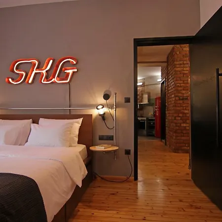 Apartment Kostas' Downtown Industrial Loft *